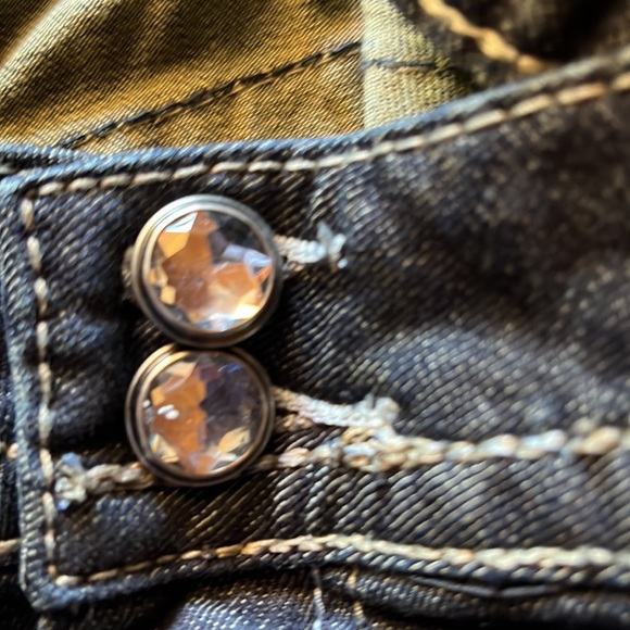 Jeans pocket detail worn look - Picture 7 of 9